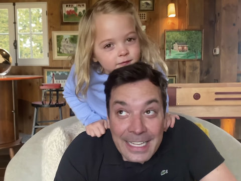 Jimmy Fallon Hosts The Tonight Show: “At Home Edition”